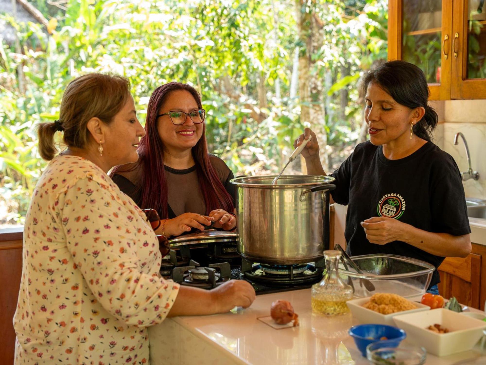 Hostel Castana Amazon Park Puerto Maldonado Zewnętrze zdjęcie